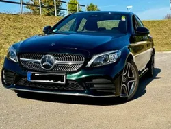 Grün Gebraucht 2019 Mercedes C180 AMG line Limousine | 21.799 €