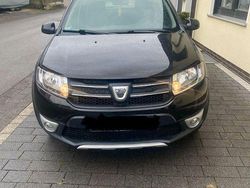 Schwarz Gebraucht 2014 Dacia Sandero Stepway Ambiance Limousine | 5.990 € (Fairer Preis)
