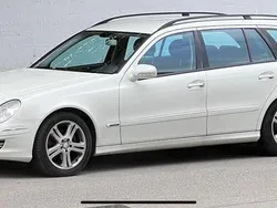 Weiß Gebraucht 2008 Mercedes B200 Avantgarde Van / Kleinbus | 5.950 € (Teuer)