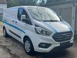 Weiß Gebraucht 2020 Ford Transit Custom Van / Kleinbus | 10.790 € (Guter Preis)