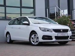 Weiß Gebraucht 2019 Peugeot 308 Kombi | 11.900 € (Fairer Preis)