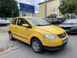 Gelb Gebraucht 2005 VW Fox Basis Kleinwagen | 1.890 € (Fairer Preis)