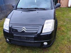 Schwarz Gebraucht 2005 Citroën C2 Kleinwagen | 333 €