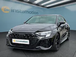 Schwarz Gebraucht 2024 Audi RS3 Sportback Kleinwagen | 65.549 €