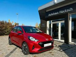 Rot Gebraucht 2024 Hyundai i10 Trend Kleinwagen | 16.490 € (Fairer Preis)