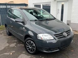 Grau Gebraucht 2007 VW Fox Kleinwagen | 1.200 € (Fairer Preis)