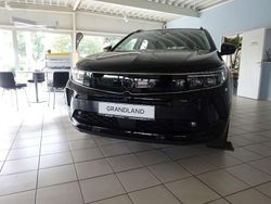 Schwarz perla nera Gebraucht 2024 Opel Grandland X SUV | 27.900 € (Etwas zu teuer)