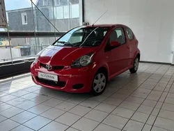 Rot Gebraucht 2012 Toyota Aygo Cool Kleinwagen | 2.990 € (Guter Preis)