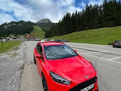 Rot Gebraucht 2016 Ford Focus ST Kombi | 9.999 € (Guter Preis)