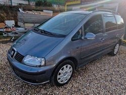 Grau Gebraucht 2010 Seat Alhambra Vigo Van / Kleinbus | 3.900 € (Fairer Preis)