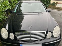 Schwarz Gebraucht 2005 Mercedes E280 Elegance Kombi | 2.450 € (Guter Preis)