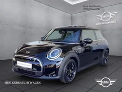 Midnight black metallic Gebraucht 2022 Mini Cooper SE Kleinwagen | 20.480 € (Fairer Preis)