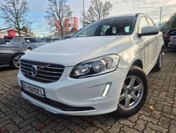 Ice white Gebraucht 2017 Volvo XC60 Momentum SUV | 17.900 € (Fairer Preis)