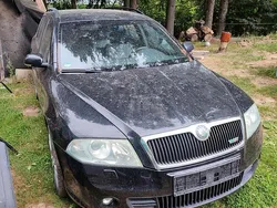 Schwarz Gebraucht 2005 Skoda Octavia RS Kombi | 3.500 €