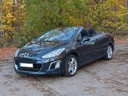Grau Gebraucht 2011 Peugeot 308 CC Cabrio | 5.200 € (Fairer Preis)