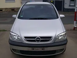 Other Gebraucht 2003 Opel Zafira Basis Van / Kleinbus | 1.999 €
