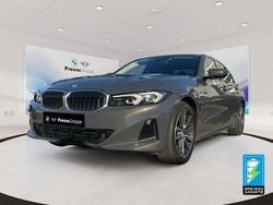 Grau Gebraucht 2022 BMW 330e Shadowline Limousine | 29.990 € (Superpreis)