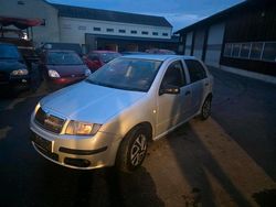 Gebraucht 2005 Skoda Fabia Kleinwagen | 950 € (Guter Preis)