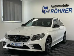 Weiß Gebraucht 2021 Mercedes C300 AMG line Kombi | 31.900 € (Fairer Preis)