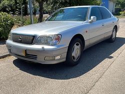 Silber Gebraucht 1999 Lexus LS400 Limousine | 11.000 €
