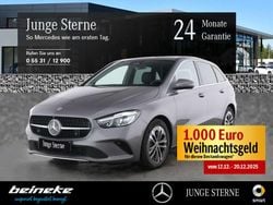 Lack mountaingrau Gebraucht 2024 Mercedes B200 Progressive Van / Kleinbus | 31.850 € (Guter Preis)