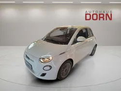 Weiß Gebraucht 2023 Fiat 500e Tech Limousine | 26.990 € (Teuer)