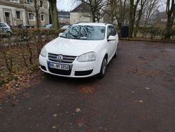 Weiß Gebraucht 2007 VW Golf V Comfortline Kombi | 2.800 € (Fairer Preis)