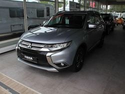 Silber Gebraucht 2018 Mitsubishi Outlander Edition SUV | 15.990 € (Fairer Preis)