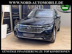 Moonlight blue perleffe (metallic) Gebraucht 2022 VW Touareg R-line SUV | 42.899 € (Guter Preis)