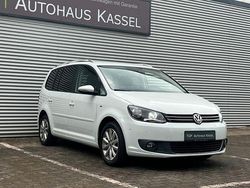 Weiß Gebraucht 2015 VW Touran Cup Van / Kleinbus | 8.990 € (Fairer Preis)