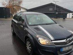 Blau Gebraucht 2009 Opel Astra Kombi | 1.699 € (Fairer Preis)
