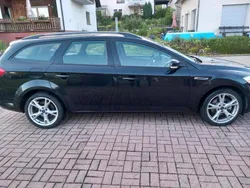 Schwarz Gebraucht 2010 Ford Mondeo Kombi | 4.500 € (Etwas zu teuer)
