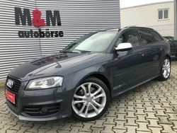 Grau Gebraucht 2012 Audi S3 Sport Limousine | 22.900 €