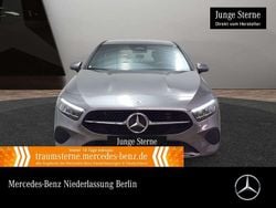 Grau Gebraucht 2024 Mercedes A200 Advanced Limousine | 26.990 € (Guter Preis)