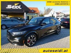 Schwarz Gebraucht 2021 Ford Mustang Mach-E Standard Range SUV | 26.500 € (Fairer Preis)