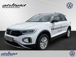 Pure white Gebraucht 2022 VW T-Roc Life SUV | 27.970 € (Teuer)