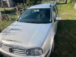 Grau Gebraucht 1999 VW Golf IV Kombi | 800 € (Guter Preis)