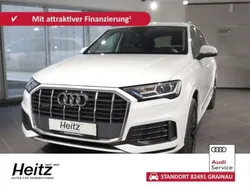 Carraraweiß Gebraucht 2023 Audi Q7 Ambiente SUV | 52.490 €