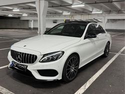 Weiß Gebraucht 2015 Mercedes C200 AMG line Limousine | 23.500 € (Teuer)