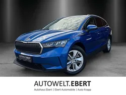 Blau Gebraucht 2021 Skoda Enyaq iV Loft SUV | 30.890 € (Fairer Preis)