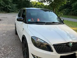 Weiß Gebraucht 2011 Skoda Fabia Monte Carlo Kleinwagen | 8.600 € (Teuer)