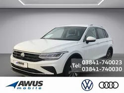 Weiß Gebraucht 2024 VW Tiguan Move SUV | 36.990 € (Fairer Preis)