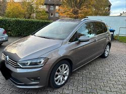 Braun Gebraucht 2015 VW Golf Sportsvan Comfortline Van / Kleinbus | 12.500 € (Fairer Preis)