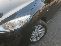 Schwarz Gebraucht 2011 Mazda 5 Van / Kleinbus | 8.700 €
