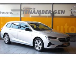 Argon silber/ice silver (m2) (metallic) Gebraucht 2022 Opel Insignia Elegance Kombi | 27.900 € (Teuer)