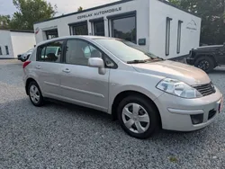 Silber Gebraucht 2008 Nissan Tiida Acenta Limousine | 4.990 € (Etwas zu teuer)