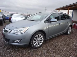 Grau Gebraucht 2011 Opel Astra Design Edition Kombi | 3.700 € (Fairer Preis)