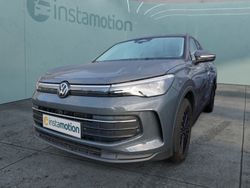 Grau Gebraucht 2024 VW Tiguan Life SUV | 38.090 € (Teuer)