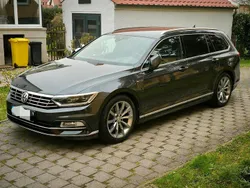Grau Gebraucht 2019 VW Passat R-line Kombi | 20.500 € (Etwas zu teuer)