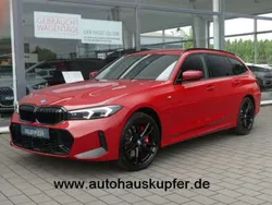 Melbournerot Gebraucht 2024 BMW 330e M Sport Kombi | 44.900 € (Guter Preis)